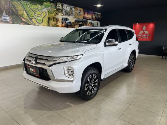 MITSUBISHI PAJERO SPORT 2.4 16V MIVEC TURBO DIESEL HPE-S AWD AUTOMÁTICO